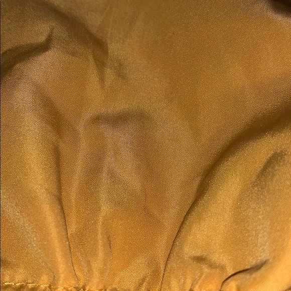 windbreaker-yellow - Picture 3 of 7